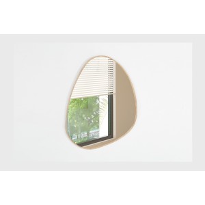 Espejo asimétrico NARA – 60x80 cm – Acabado en roble envejecido – MDF con decoración de madera – Diseño orgánico