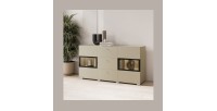 Buffet RAMOS 130 cm – Beige clair – LED multicolore intégrée – 2 portes vitrées et 3 tiroirs