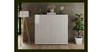 Buffet haut SCENA blanc laqué mis en situation dans un décor 3D
