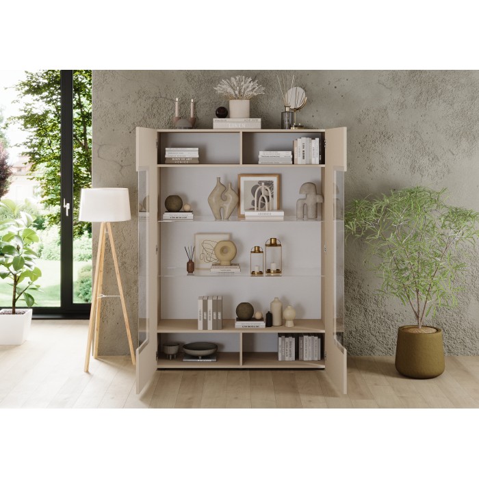 Vitrinen SCENA – L121 x H166 x P42 cm – 2 Türen – Farbe Kaschmir