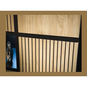 Zoom sur le buffet bas CRISS chêne clair et noir