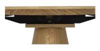 Zoom sur le mécanisme d'extension de la table LUMEA bois
