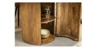 Zoom sur la porte intégrée au pied de la table YONA