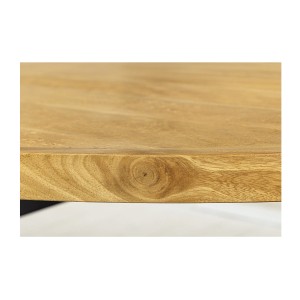 Zoom sur le plateau vu de face de la table SOLARA ovale en bois