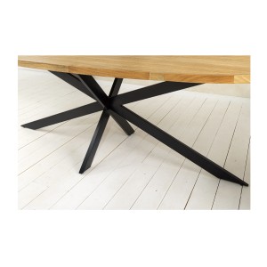 Zoom sur les pieds de la table SOLARA ovale en bois