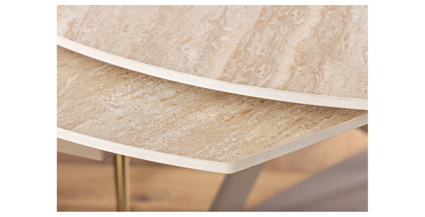 Zoom sur la texture du plateau de la table ATONIA beige