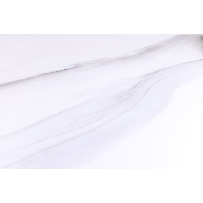 Zoom sur la texture du plateau de la table AXIS blanche