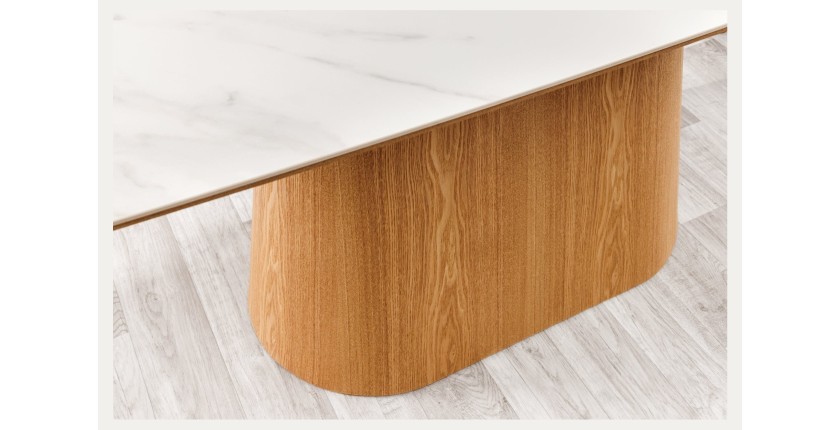 Table de salle à manger LUMEA – Rectangulaire 200 cm – Plateau céramique effet marbre blanc et pied aspect bois clair – Style co