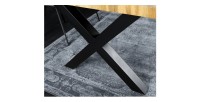 Zoom sur les pieds de la table RIVET 200cm bois