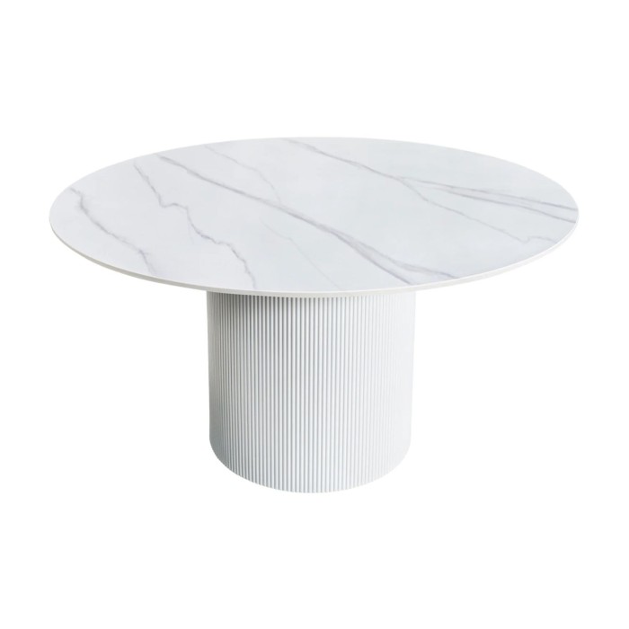 Table de salle à manger...