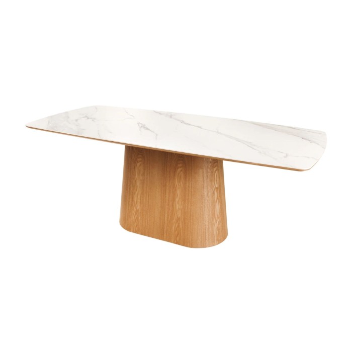 Table de salle à manger...