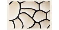 Buffet TERRAKAN 180 cm – Bois massif noir et blanc sculpté avec pieds dorés