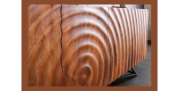 Buffet ONDARA 180 cm – Bois massif sculpté 3D et métal noir – 4 portes