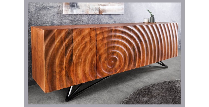 Buffet ONDARA 180 cm – Bois massif sculpté 3D et métal noir – 4 portes