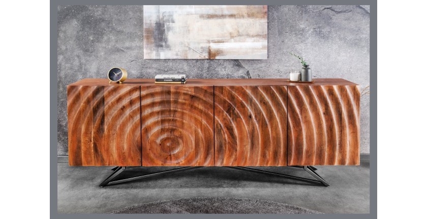 Buffet ONDARA 180 cm – Bois massif sculpté 3D et métal noir – 4 portes