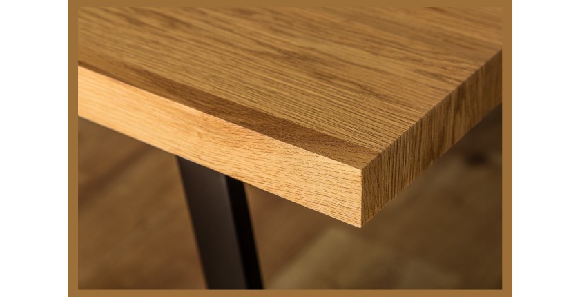 Zoom sur le coin de la table MERAX 160cm