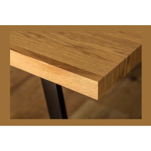 Zoom sur le coin de la table MERAX 160cm