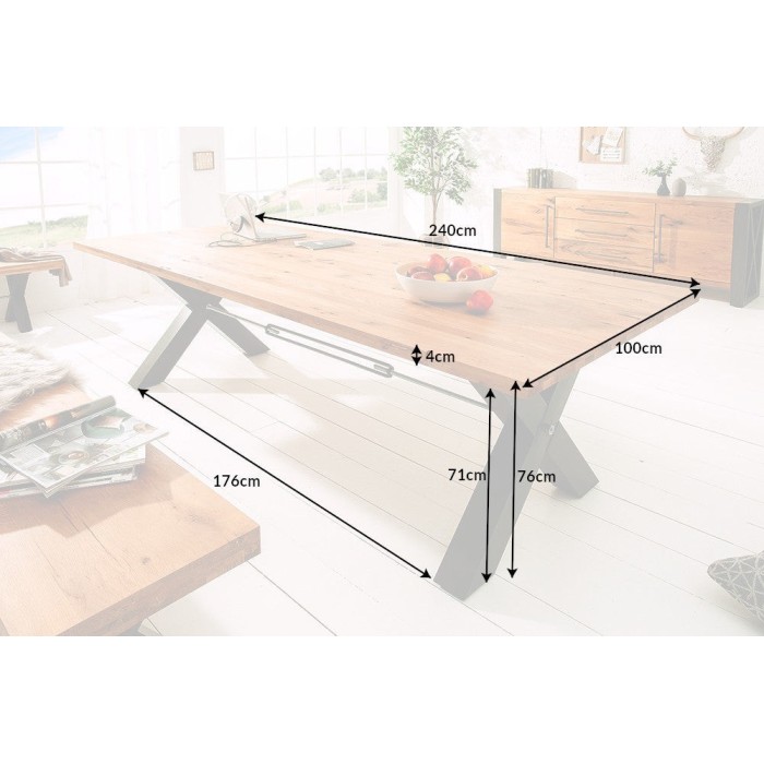 Table de salle à manger CHRIS – Chêne sauvage et métal noir – 240 cm – Style industriel