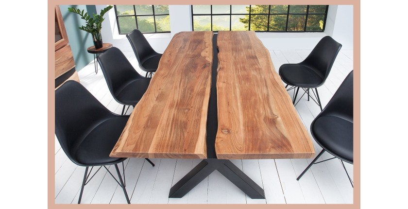 Table ORKAN 200cm vu d'un bout de la table