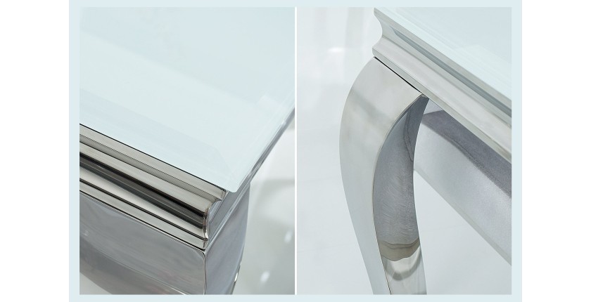 Zoom sur les détails de la table VELENA argenté 200cm