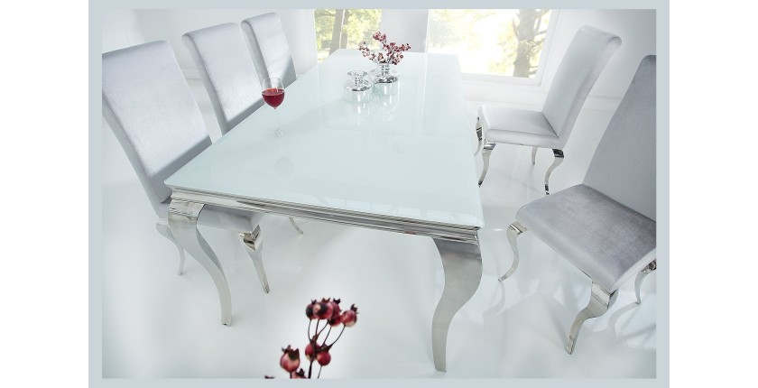 Table VELENA argenté 200cm vu d'un bout de la table