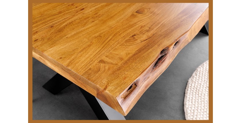 Zoom sur le coin de la table ARKAYA avec pieds en X 200cm