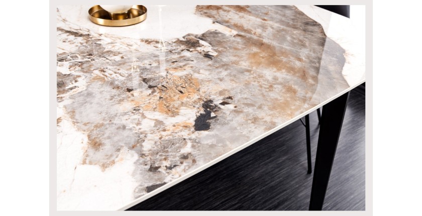 Zoom sur le plateau de la table HEXA 180cm céramique aspect pierre
