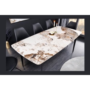 Table HEXA céramique aspect pierre 160cm vu sous un autre angle
