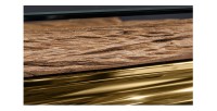 Zoom sur le côté du plateau de la table VELENA avec plateau bois et pieds dorés