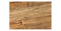 Zoom sur le bois du plateau de la table VELENA
