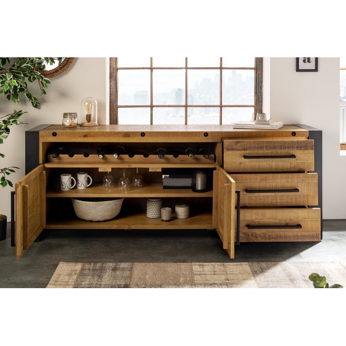 Buffet CAVARA 195 cm – Massives Kiefernholz in Vintage-Braun und schwarzes Metall – 2 Türen, 3 Schubladen und Flaschenregal
