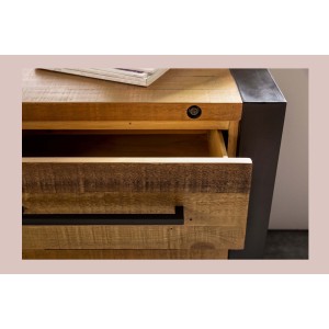 Buffet CAVARA 195 cm – Pin massif brun vintage et métal noir – 2 portes, 3 tiroirs et range-bouteilles