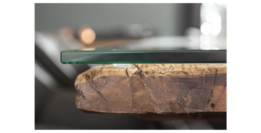Zoom sur le bord du plateau de la table RAFTA 220cm en bois massif et verre trempé