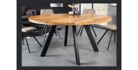 Table LODEN ronde bois clair 145 cm dans un décor 3D