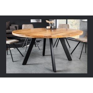Table LODEN ronde bois clair 145 cm dans un décor 3D