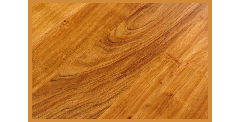 Zoom sur la texture de la table ARKAYA bois d'acacia 200cm 35mm