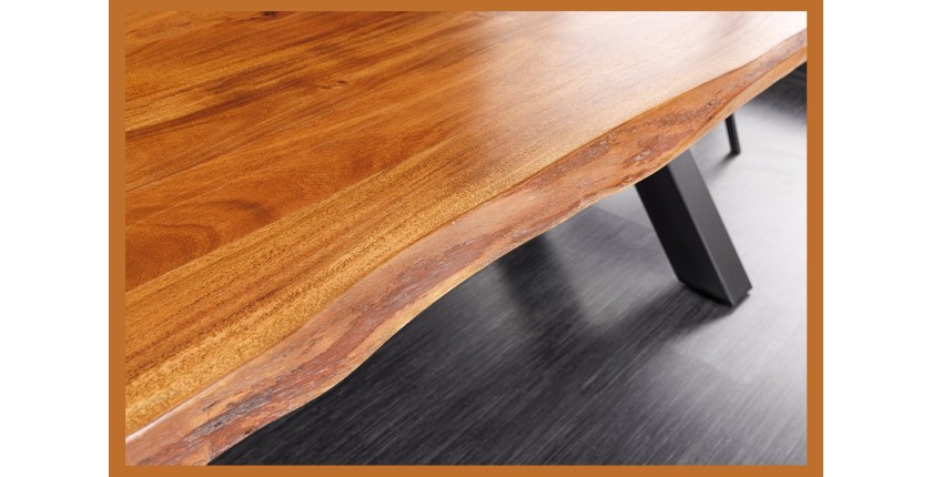 Zoom sur la tranche de la table ARKAYA 300cm plateau 55mm