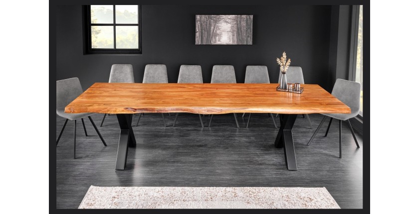 Table ARKAYA bois d'acacia 300cm plateau 55mm vu de face