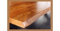 Zoom sur le coin de la table ARKAYA 300cm plateau 55mm