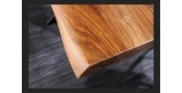 Zoom sur le coin de la table ARKAYA en Sheesham 200cm plateau 35mm