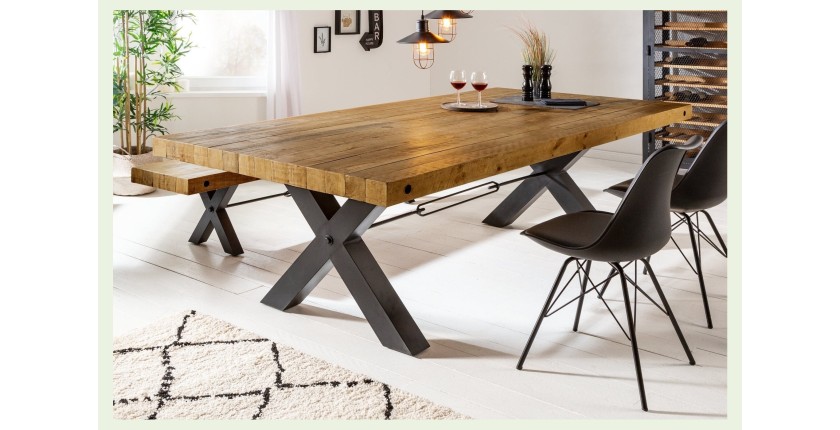 Table CHRIS – Bois de pin recyclé verni et métal noir – 200 cm – Plateau épais 80 mm – Style industriel