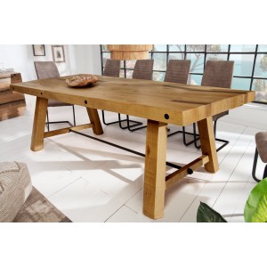 Table de salle à manger RANCHO – Bois de pin recyclé verni – 240 cm – Style rustique