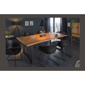 Table de salle à manger ARKAYA – Bois massif d’acacia verni et métal noir – 160 cm – Style industriel