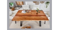 Table de salle à manger ARKAYA – Bois massif d’acacia verni et pieds en métal noir en X – 160 cm – Style industriel