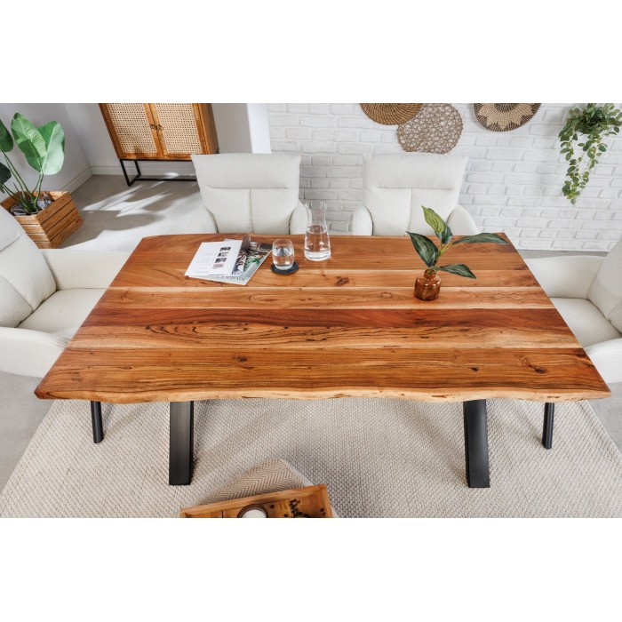Table de salle à manger ARKAYA – Bois massif d’acacia verni et pieds en métal noir en X – 160 cm – Style industriel