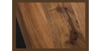Zoom sur la texture du plateau de la table ARKAYA en bois d'acacia 160cm