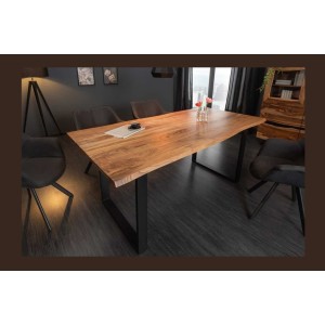 Table de salle à manger ARKAYA 180 cm – Plateau en bois d’acacia sauvage verni et pieds en métal noir en U – Style industriel