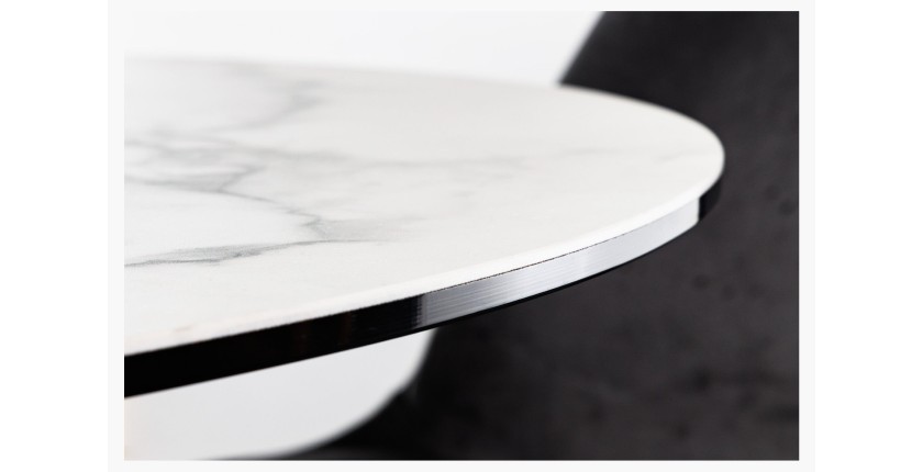 Zoom sur la tranche du plateau de la table BAUMA 120cm