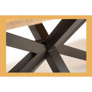 Zoom sur les détails de la table SOLARA en bois de manguier 160cm