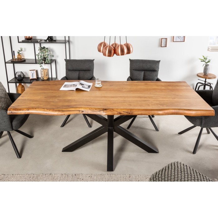 Table ARKAYA 220cm en bois d'acacia vu de face